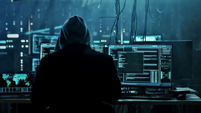 Free VPN for Dark Web: Browse Safely &amp; Anonymously